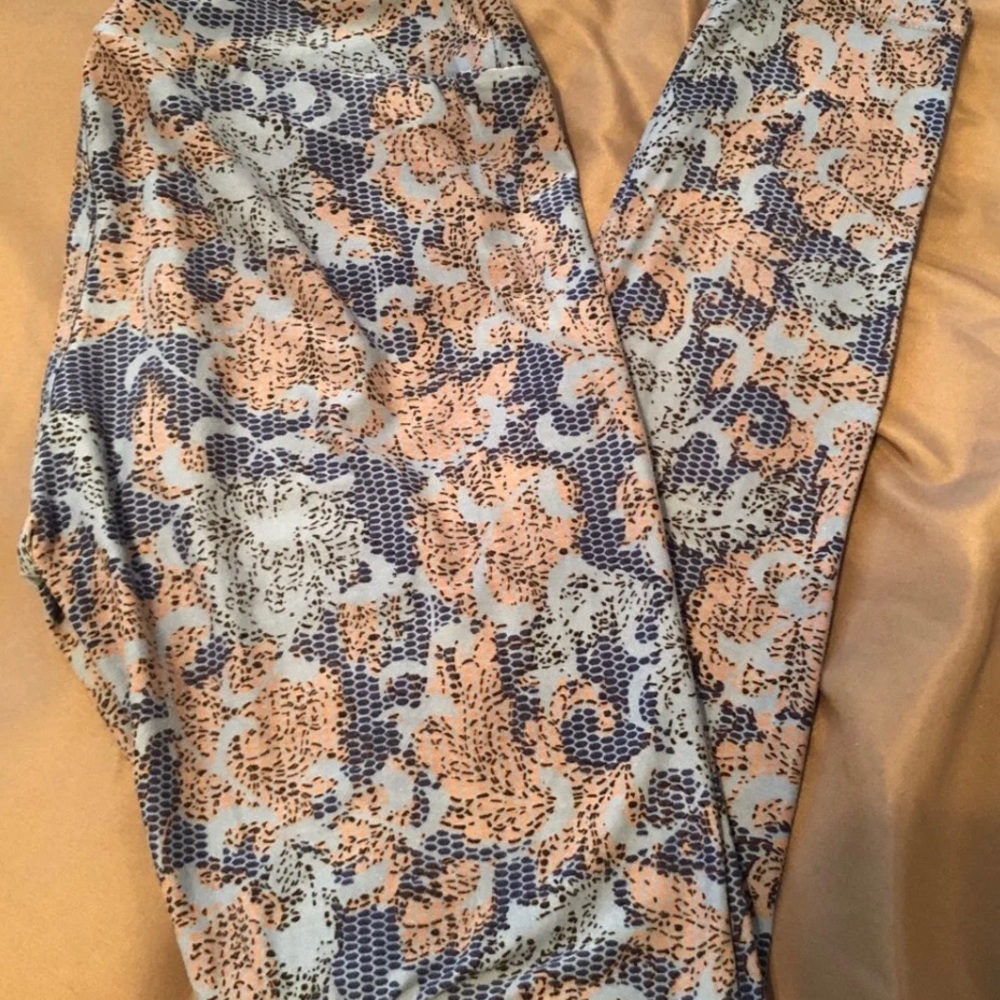 OS Lularoe Leggings